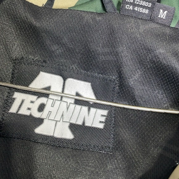 Technine Camo Snowboard Jacket - Picture 4 of 5
